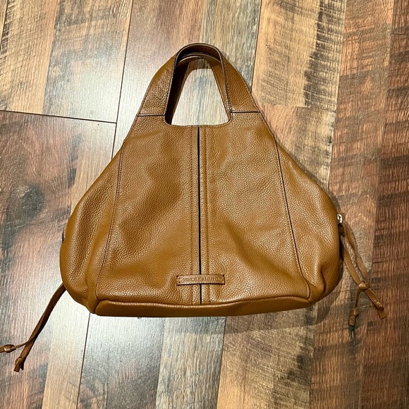 VINCE CAMUTO Caol Hobo Leather Bag - Picture 9 of 10